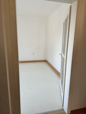 Eigenheim: 53 m² Etagenwohnung mit überdachtem Balkon in zentraler Lage von Duisburg-Meiderich