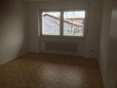 Frisch renovierte 4-Zimmer-Wohnung in ruhiger Lage in Laim