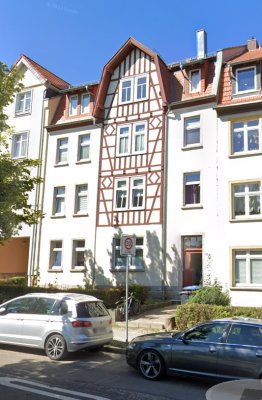 Geräumige, neu sanierte 4 Zimmer-Wohnung in ruhiger und beliebter Wohnlage in Arnstadt