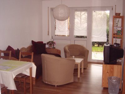 Möbliertes 2 Zimmer Apartment auf Zeit zu vermieten