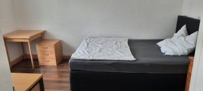 Studenten WG Zimmer