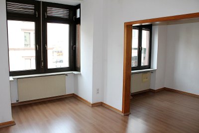 Aschaffenburg Zentrum : 3 ZKB mit Balkon zu vermieten