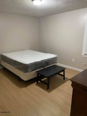 Schönes WG-Zimmer in Enhuberstraße zur miete / möbliert /