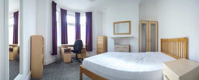 A NEAT & NEW room in beautiful flat. Looking for 1 person to join from MARCH or APRIL
