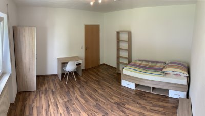 1 Zimmer in einer gemischten 3er WG - Konstanz Uni nah (kompl. möbliert)