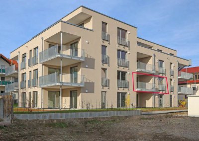 Traumhafte lichtdurchflutete 2,5-Zimmer-Wohnung mit Südbalkon